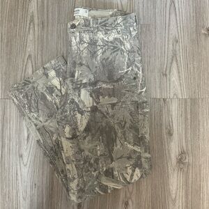 Hollister Camo Loose Carpenter Pants | Relaxed Fit